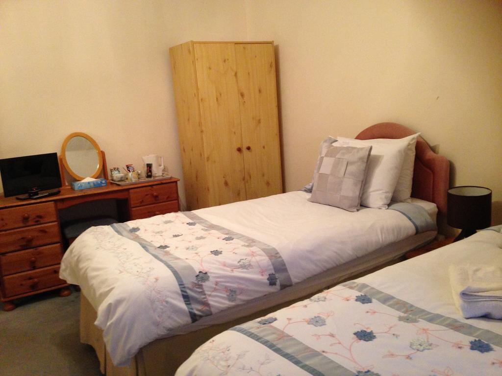 Westgrange House Bed & Breakfast Кэнтербари Экстерьер фото